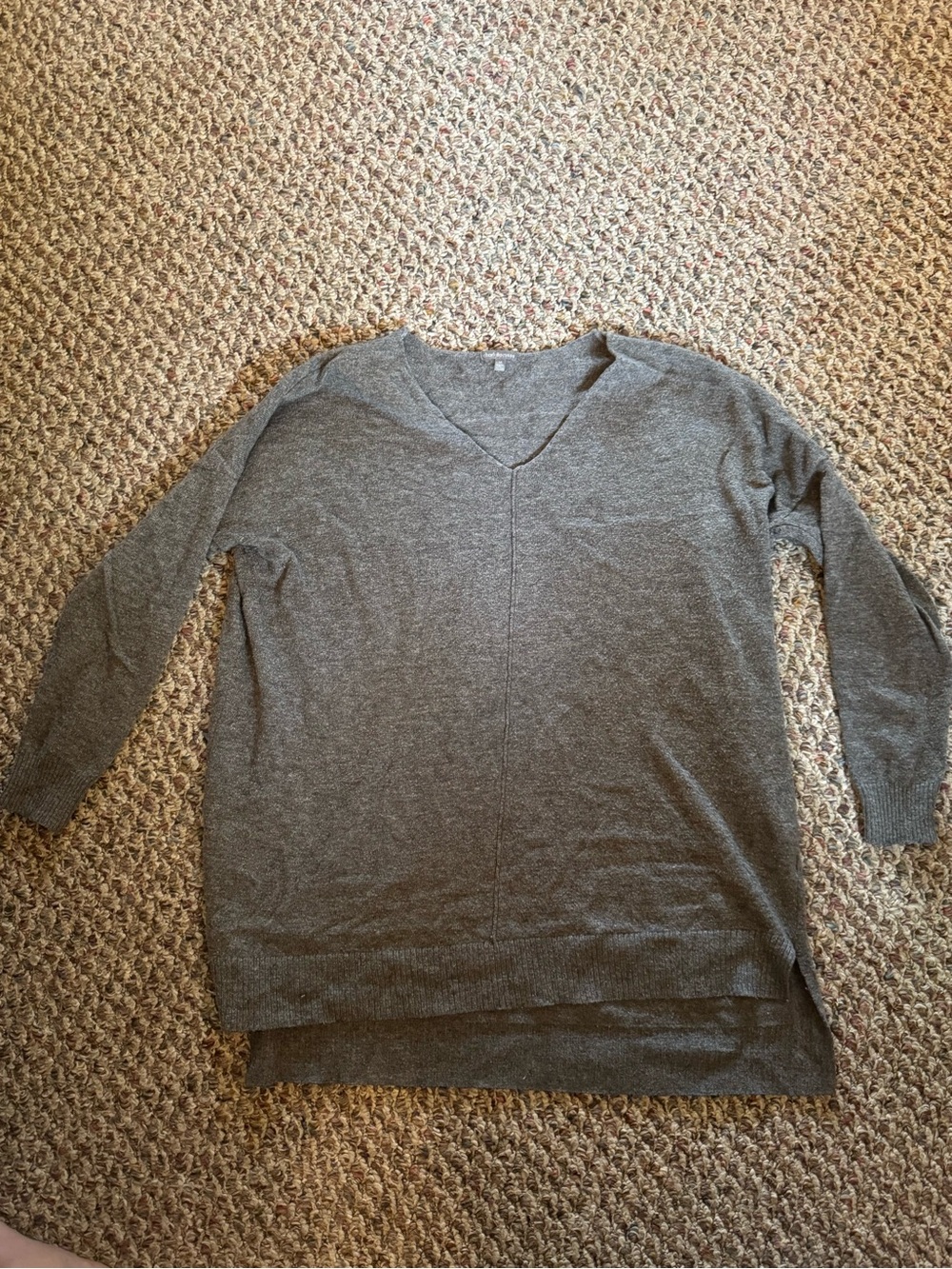 Charlotte Russe Cozy V-Neck Pullover Sweater - Gray